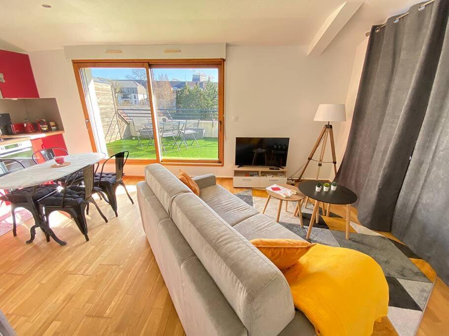 Grand Studio, Belle Terrasse Avec Vue ナント エクステリア 写真