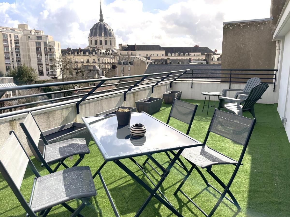 Grand Studio, Belle Terrasse Avec Vue ナント エクステリア 写真